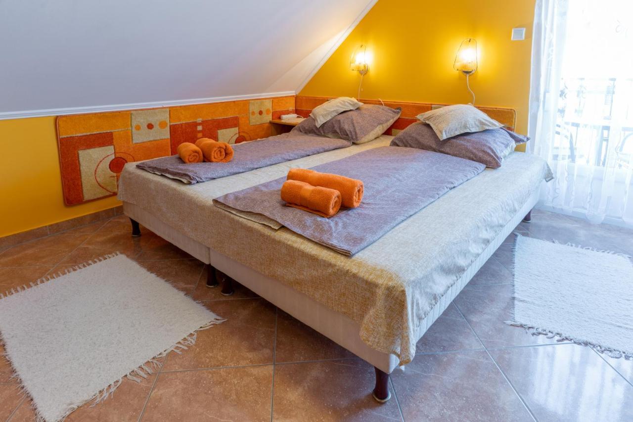 Gal Apartmanhaz Харканы Экстерьер фото