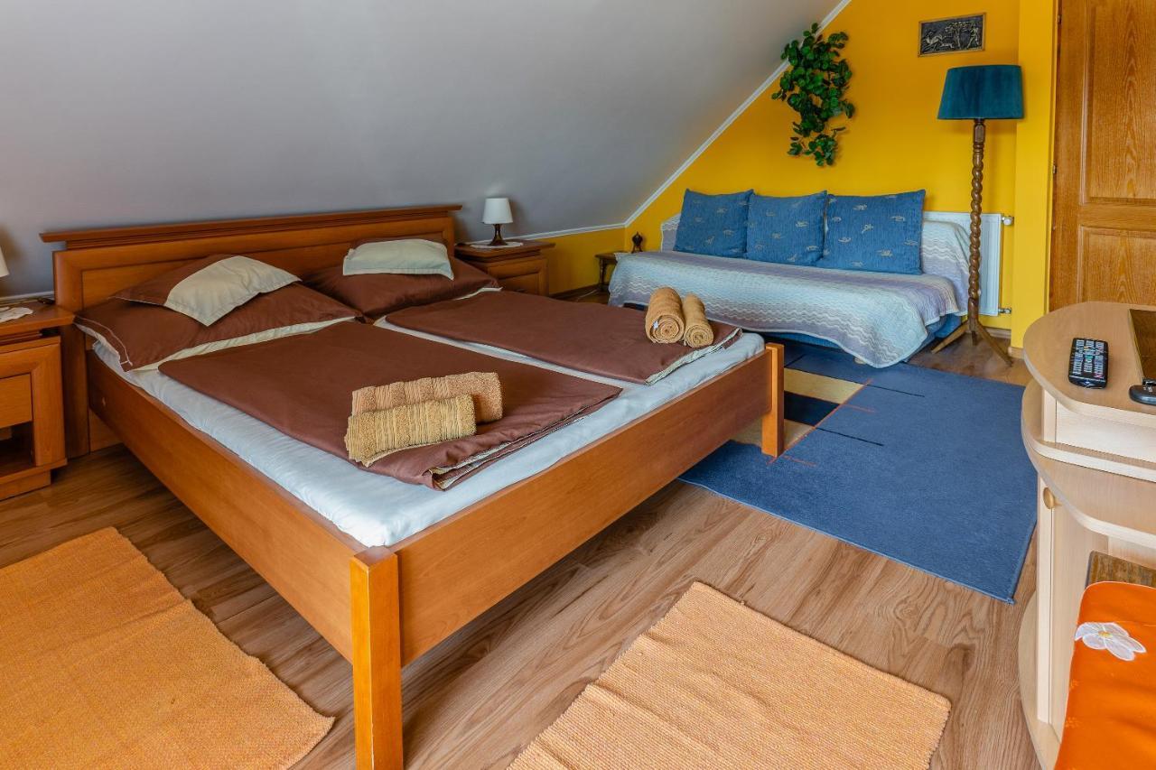 Gal Apartmanhaz Харканы Экстерьер фото