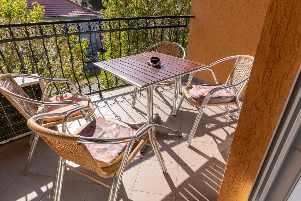 Gal Apartmanhaz Харканы Экстерьер фото