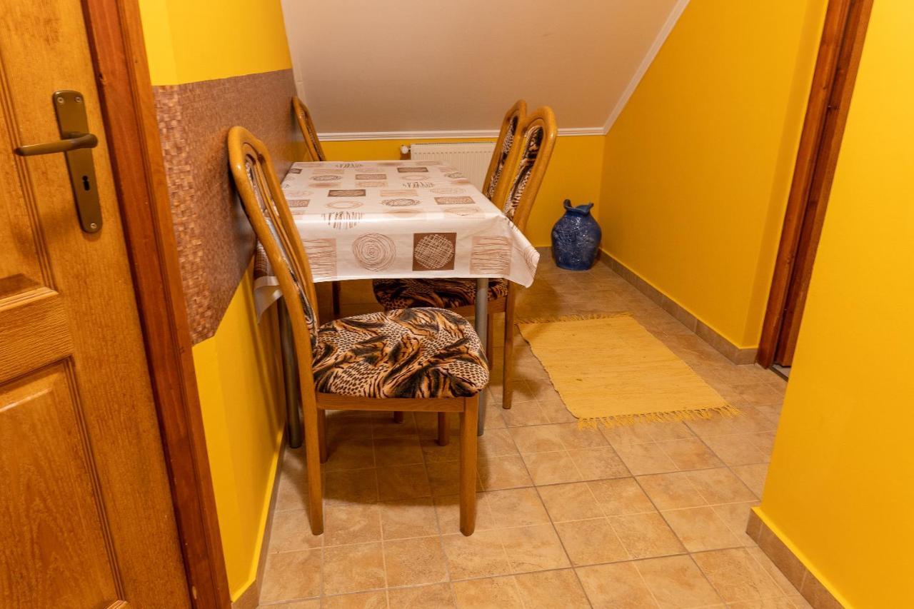 Gal Apartmanhaz Харканы Экстерьер фото
