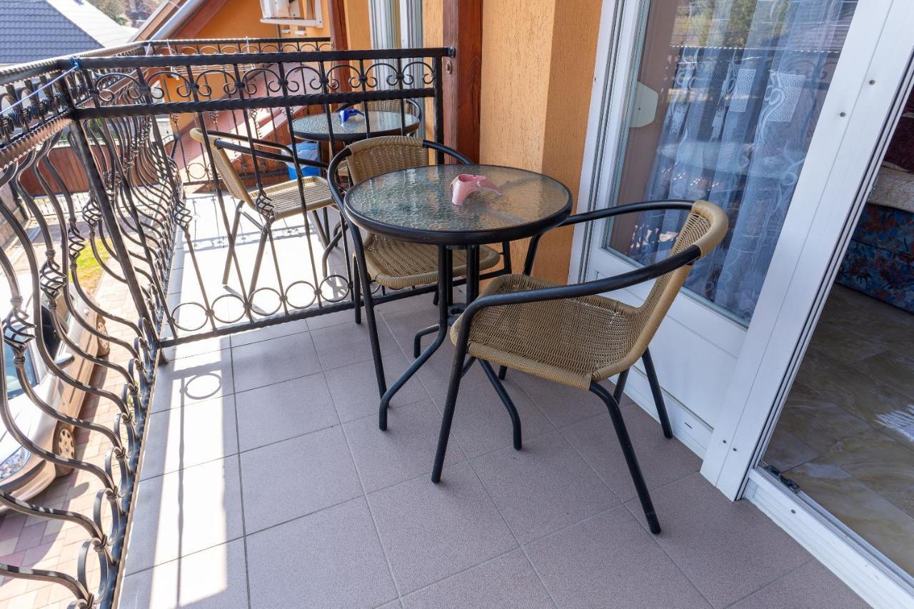 Gal Apartmanhaz Харканы Экстерьер фото