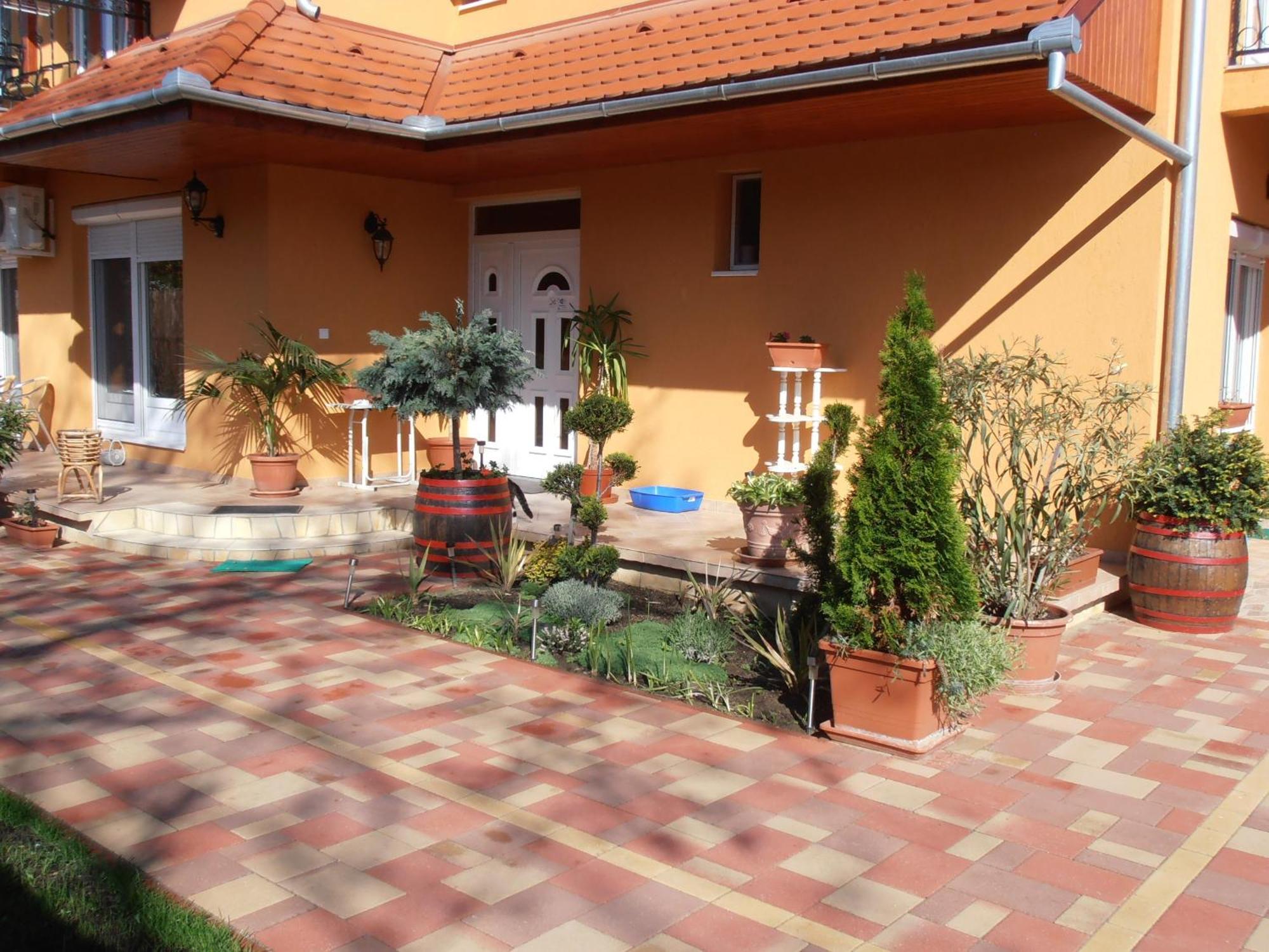 Gal Apartmanhaz Харканы Экстерьер фото