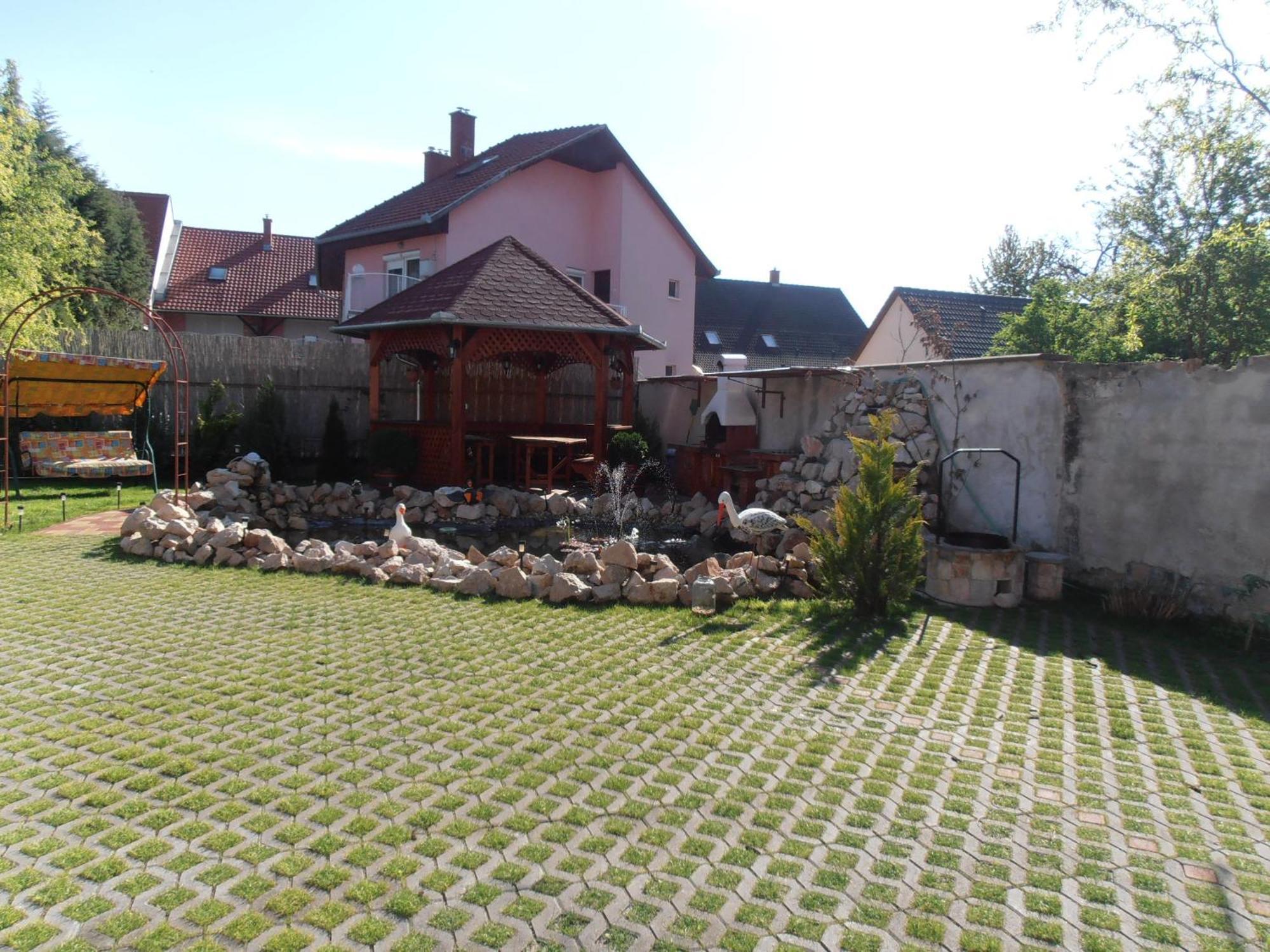 Gal Apartmanhaz Харканы Экстерьер фото