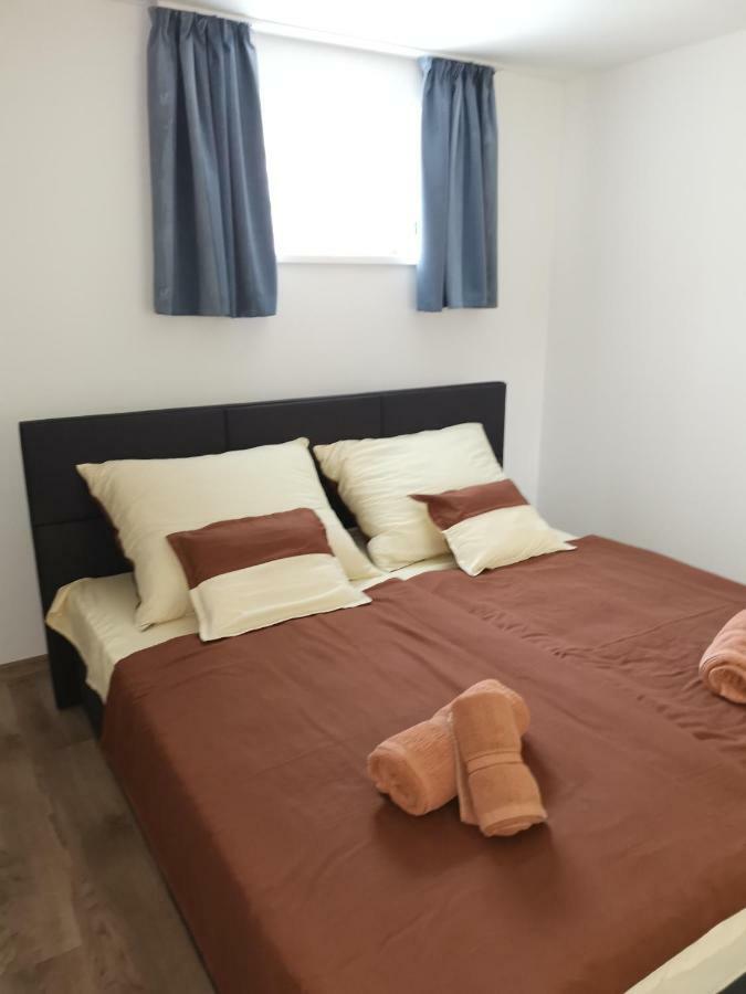 Gal Apartmanhaz Харканы Экстерьер фото
