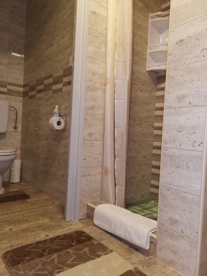 Gal Apartmanhaz Харканы Экстерьер фото