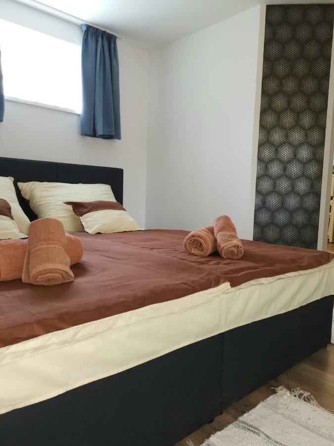 Gal Apartmanhaz Харканы Экстерьер фото