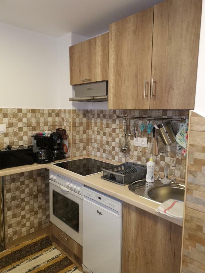 Gal Apartmanhaz Харканы Экстерьер фото