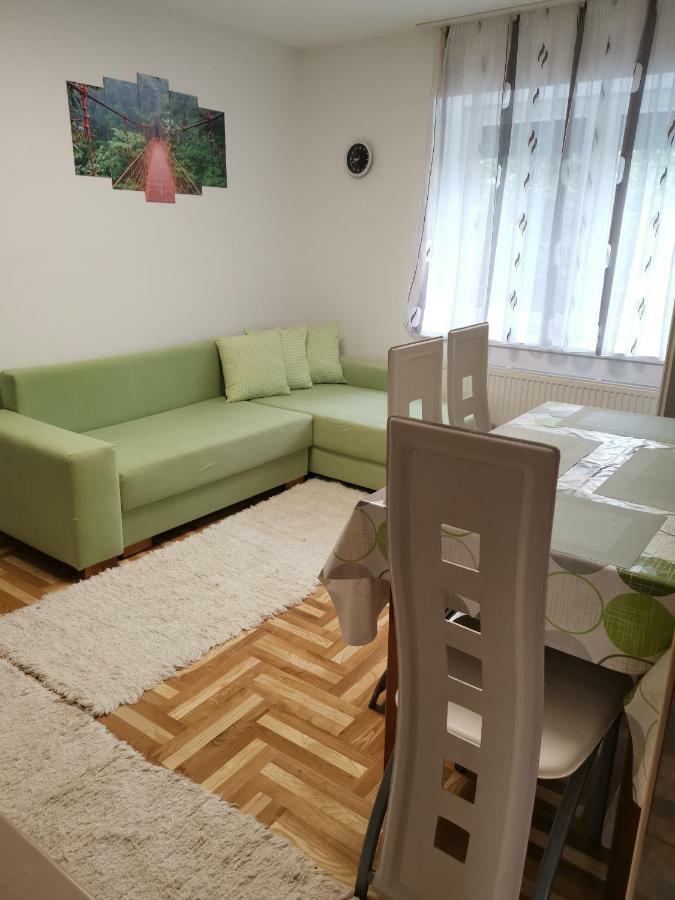 Gal Apartmanhaz Харканы Экстерьер фото