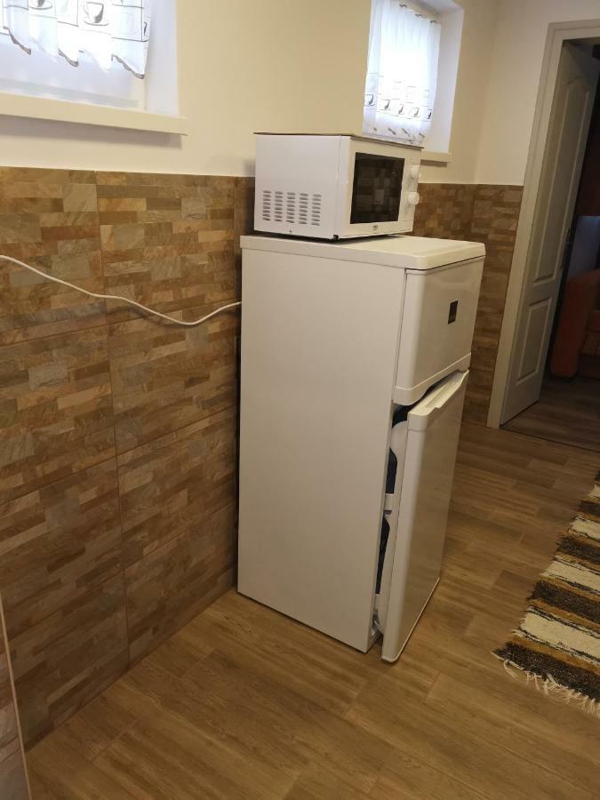 Gal Apartmanhaz Харканы Экстерьер фото